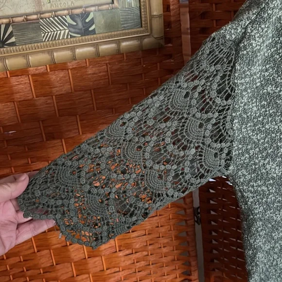 Hazel. - Picture 2 of 5